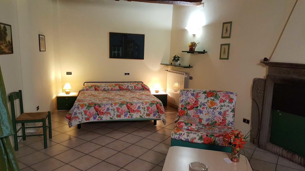Residence Di Via Perugina 22 Gubbio Eksteriør billede